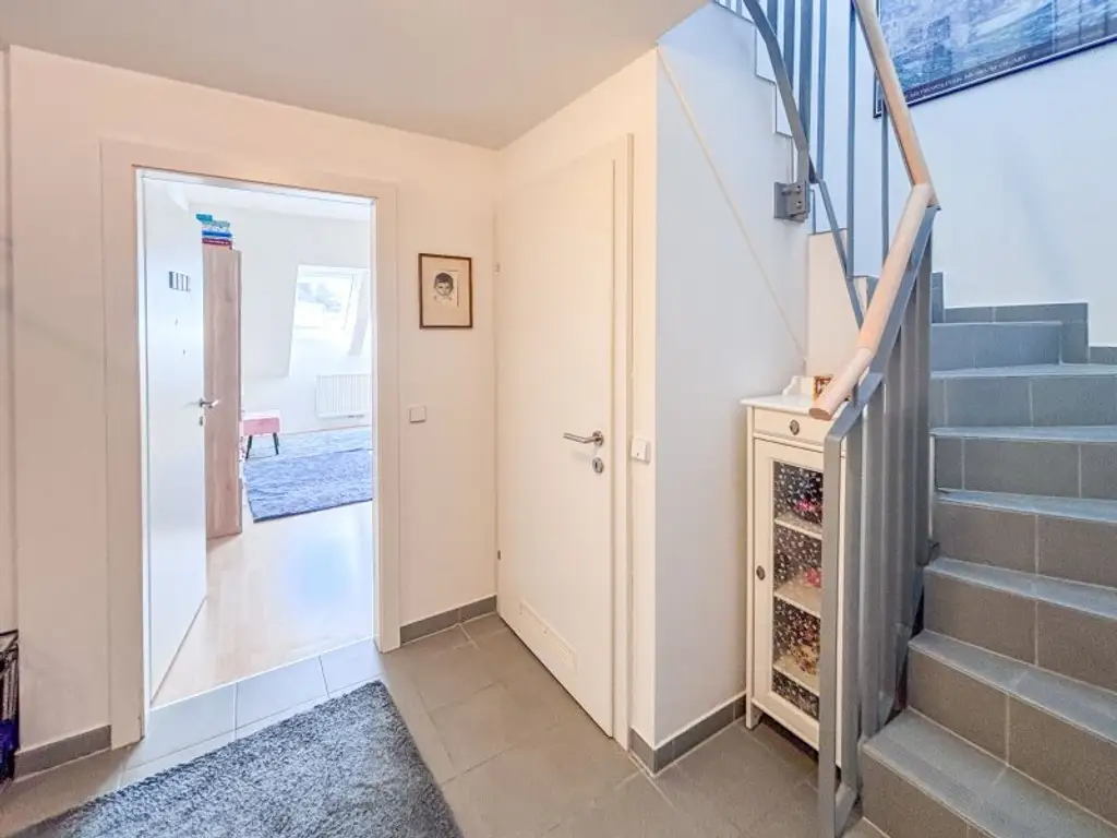 Sonnige DG-Maisonette-Wohnung in Stockerau – viel Platz für die ganze Familie!