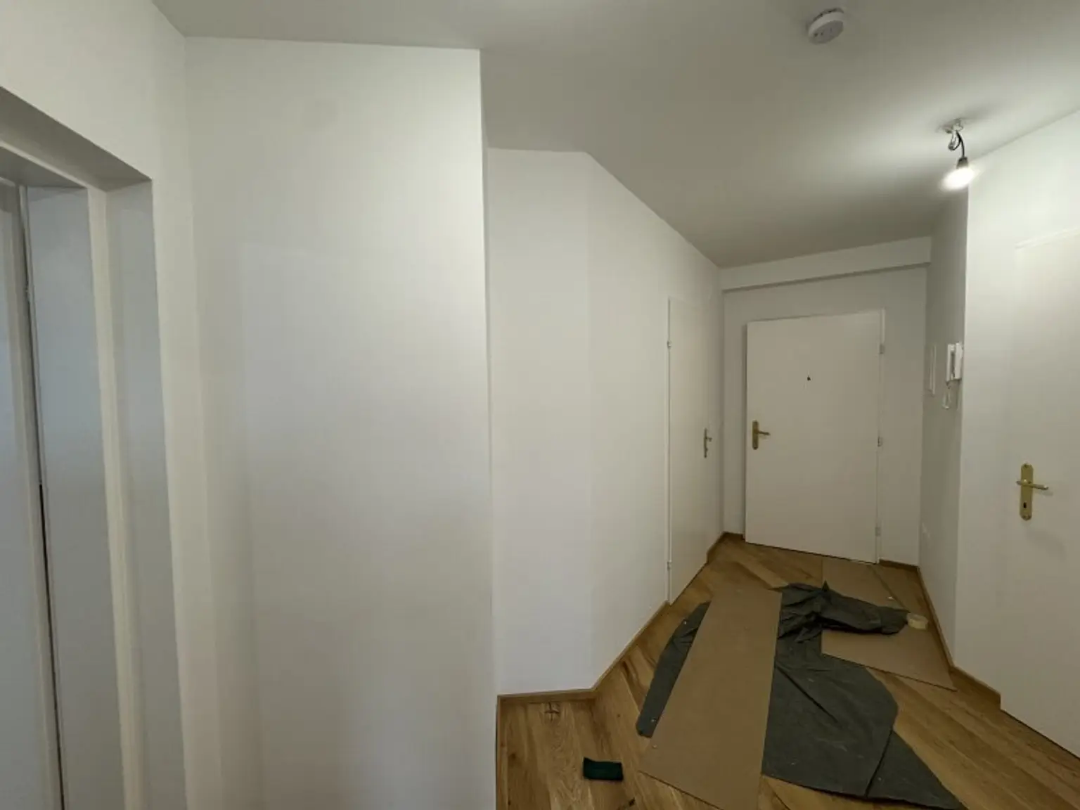 NEU! ERSTBEZUG! Generalsanierte 2 Zimmerwohnung zu vermieten!