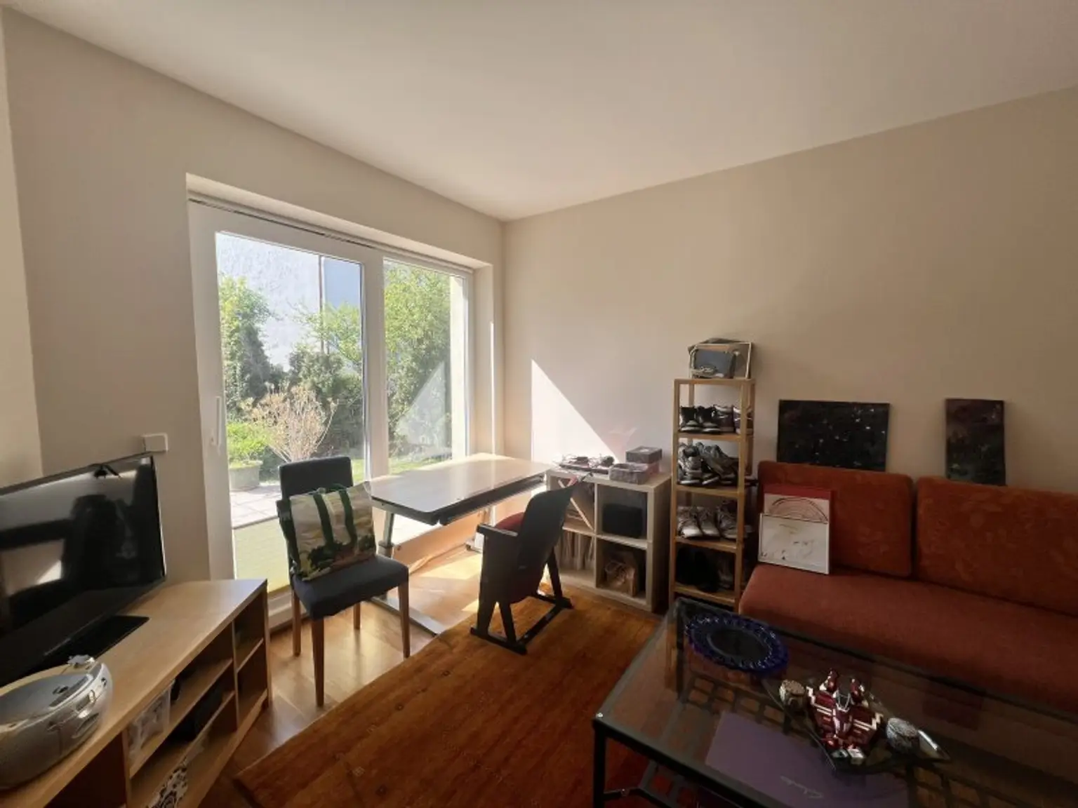 Moderne, zentrumsnahe Familienvilla mit großem Garten in gefragter Grünruhelage (!)