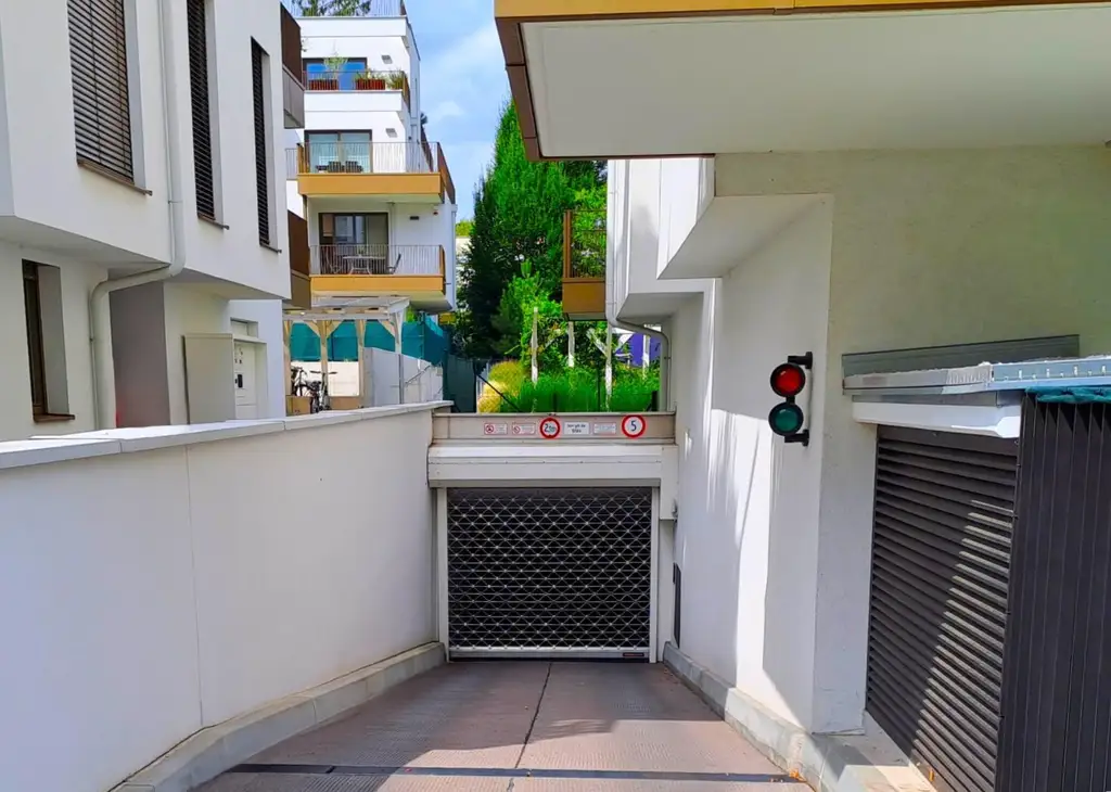 RESERVIERT - TIEFGARAGENSTELLPLATZ ZENTRAL IN DÖBLING ZU MIETEN