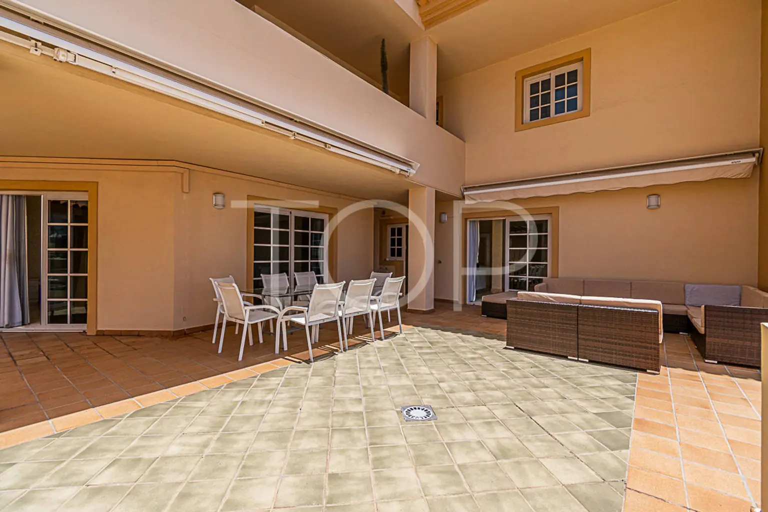 Apartment-El-Duque-Terrace-Tenerife-2