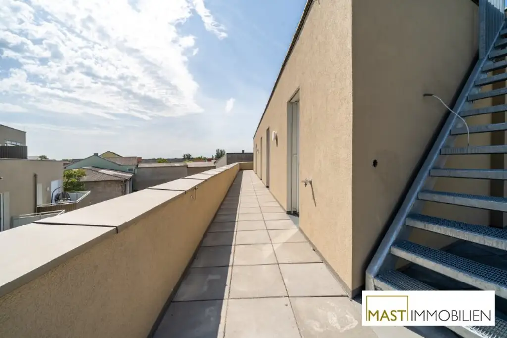 *Sommer 2025* Rund 180 qm Freifläche und Blick auf den See bei dieser exklusiven Dachgeschosswohnung!