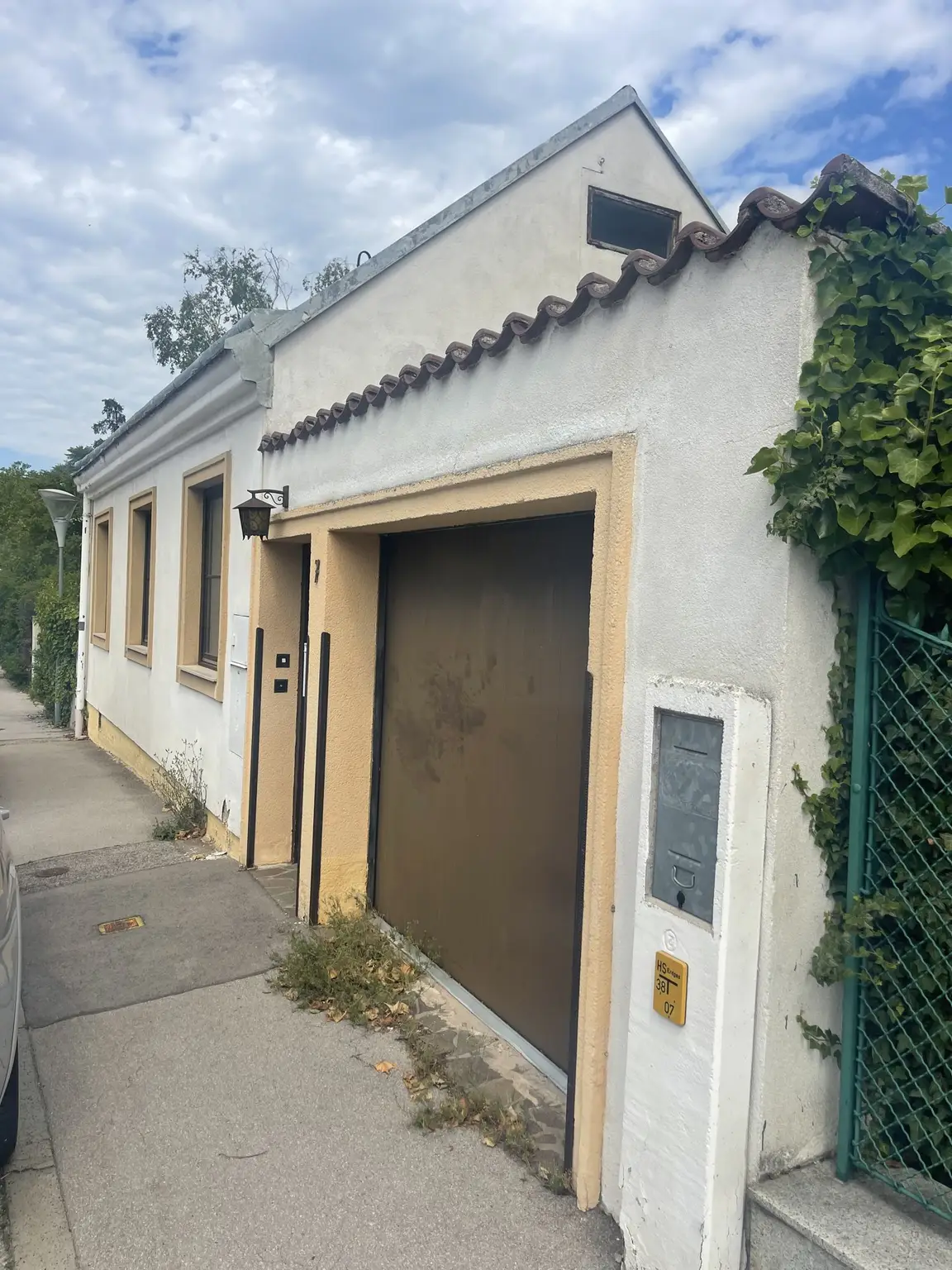 25 %  geschlossene Bauweise, Bauklasse II - keine Einschränkung auf Wohneinheiten