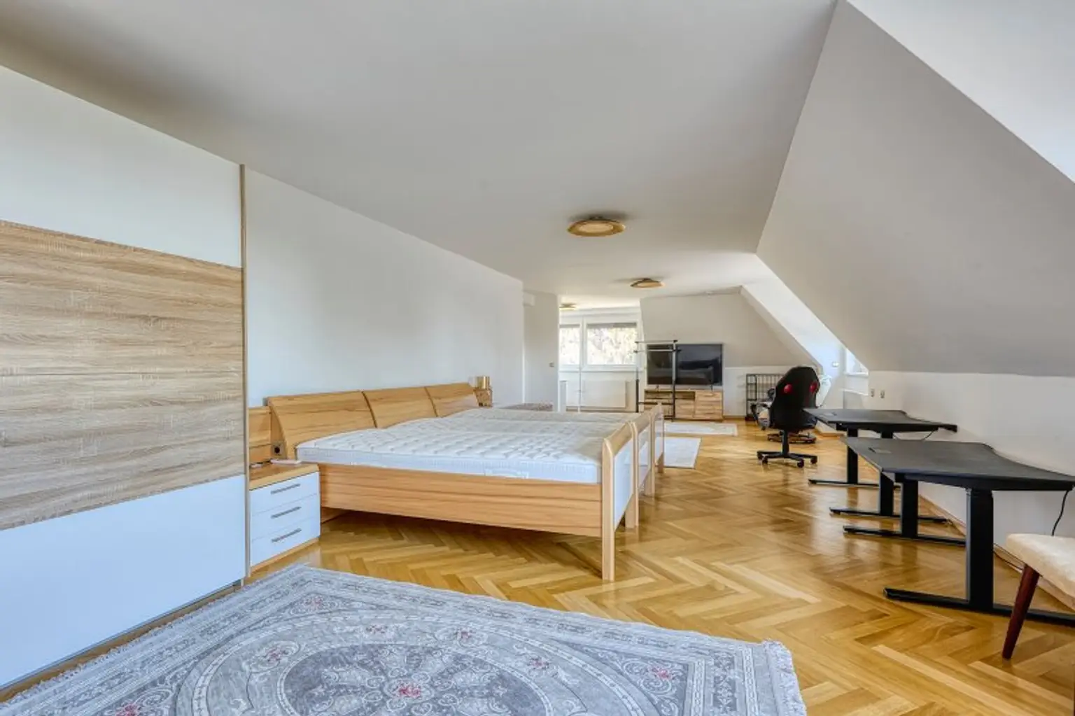 ++ EINE KLASSE FÜR SICH ++ Exklusive 9-Zimmer Villa mit Panoramablick über Wien