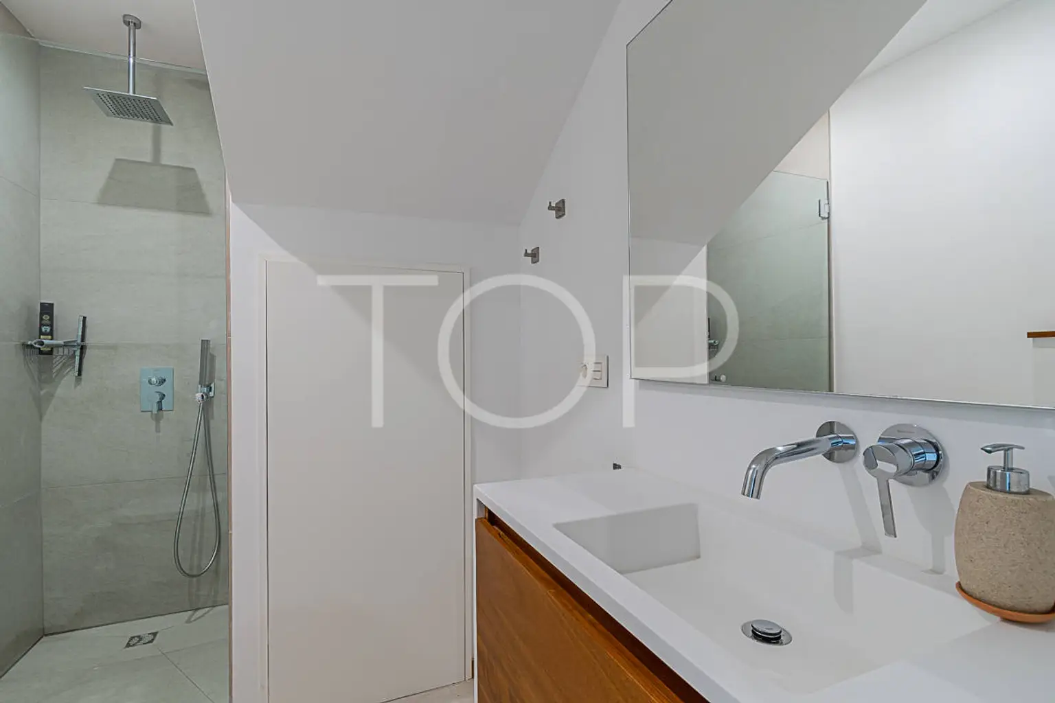 Apartament-La-Caleta-Bathroom1-Tenerife