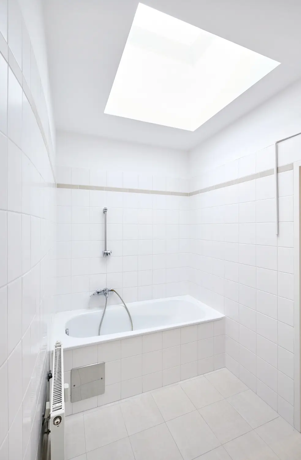 Super geschnittene 2-Zimmer-Wohnung im Dachgeschoss!