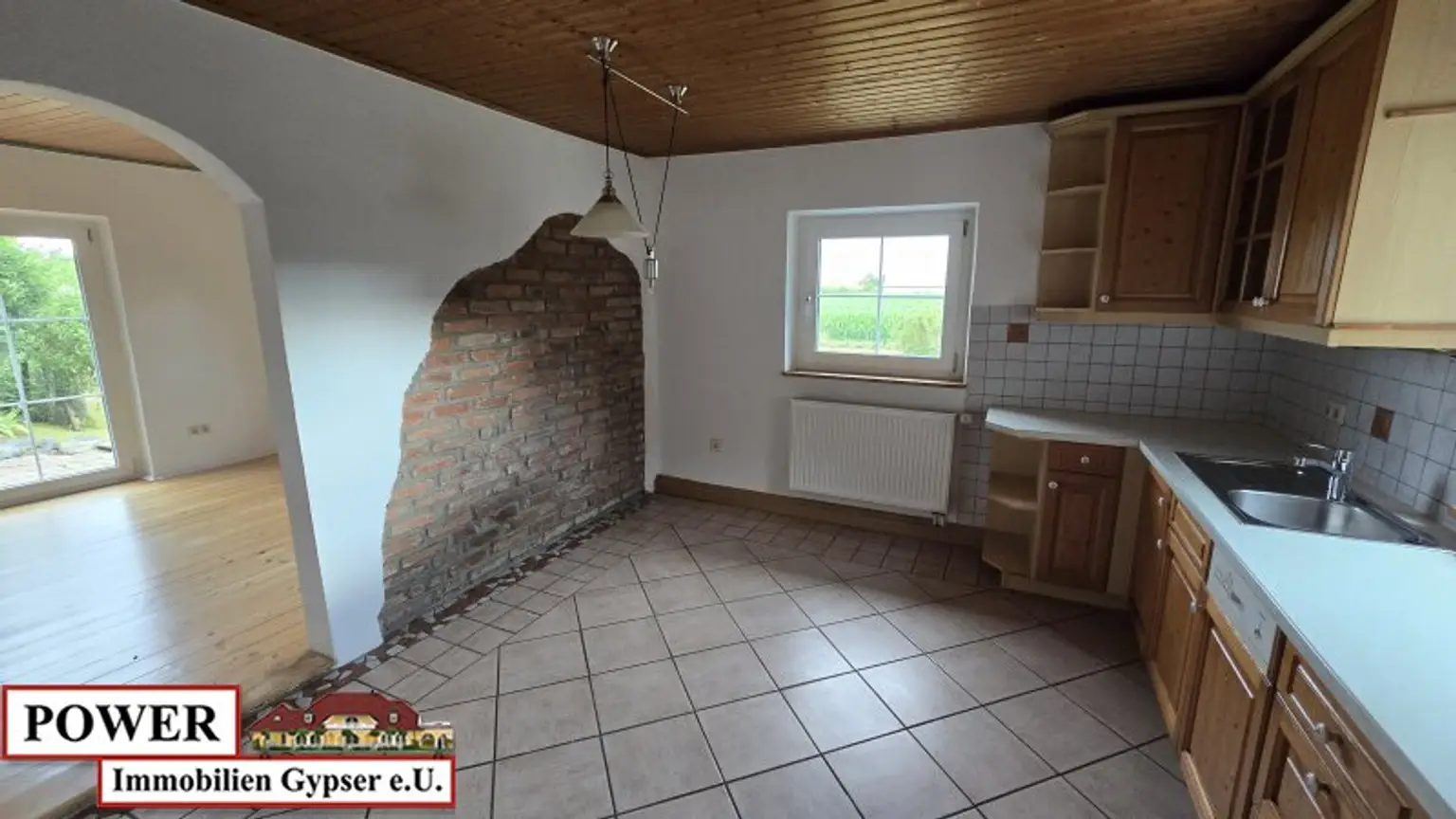Einfamilienhaus in Waldrandlage / großes Grundstück - Ihr neues Zuhause !