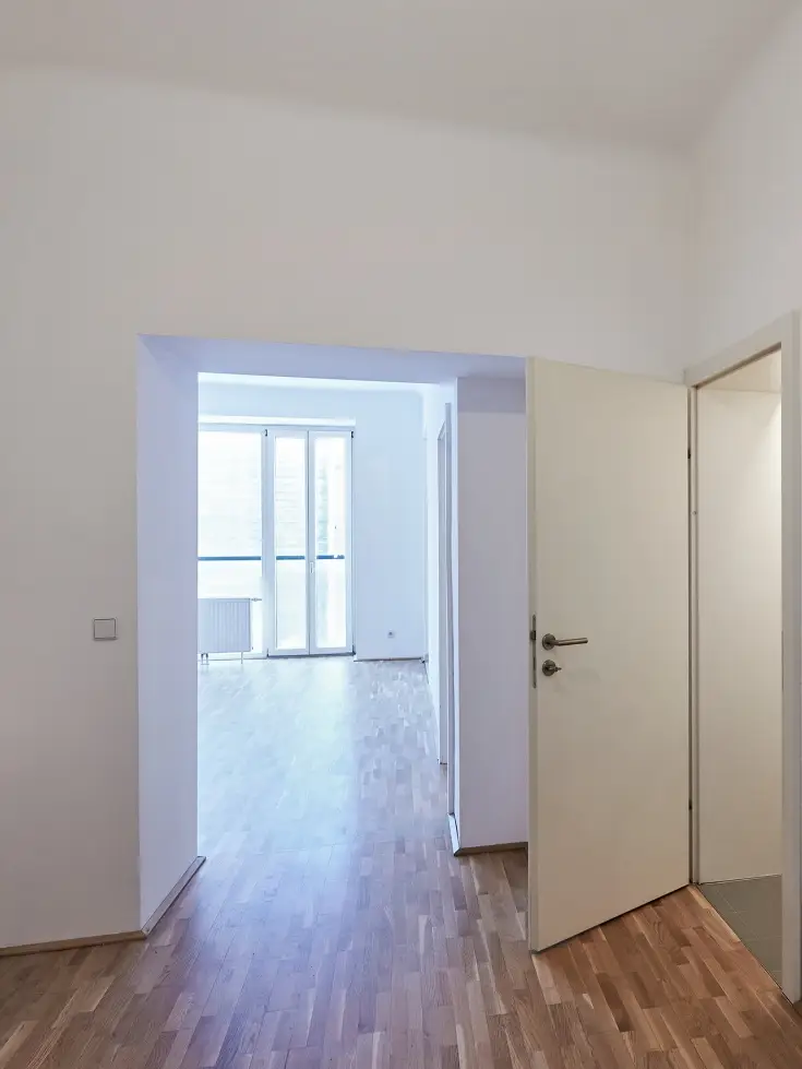 Historischer Charme in Toplage – sanierte 1-Zimmer-Altbauwohnung!