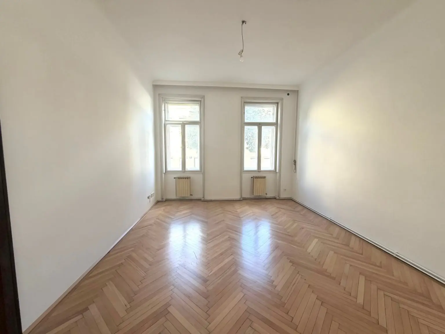 F | ** PREISWERTE 2 - Zimmer WOHNUNG | Prima Service Immobilien