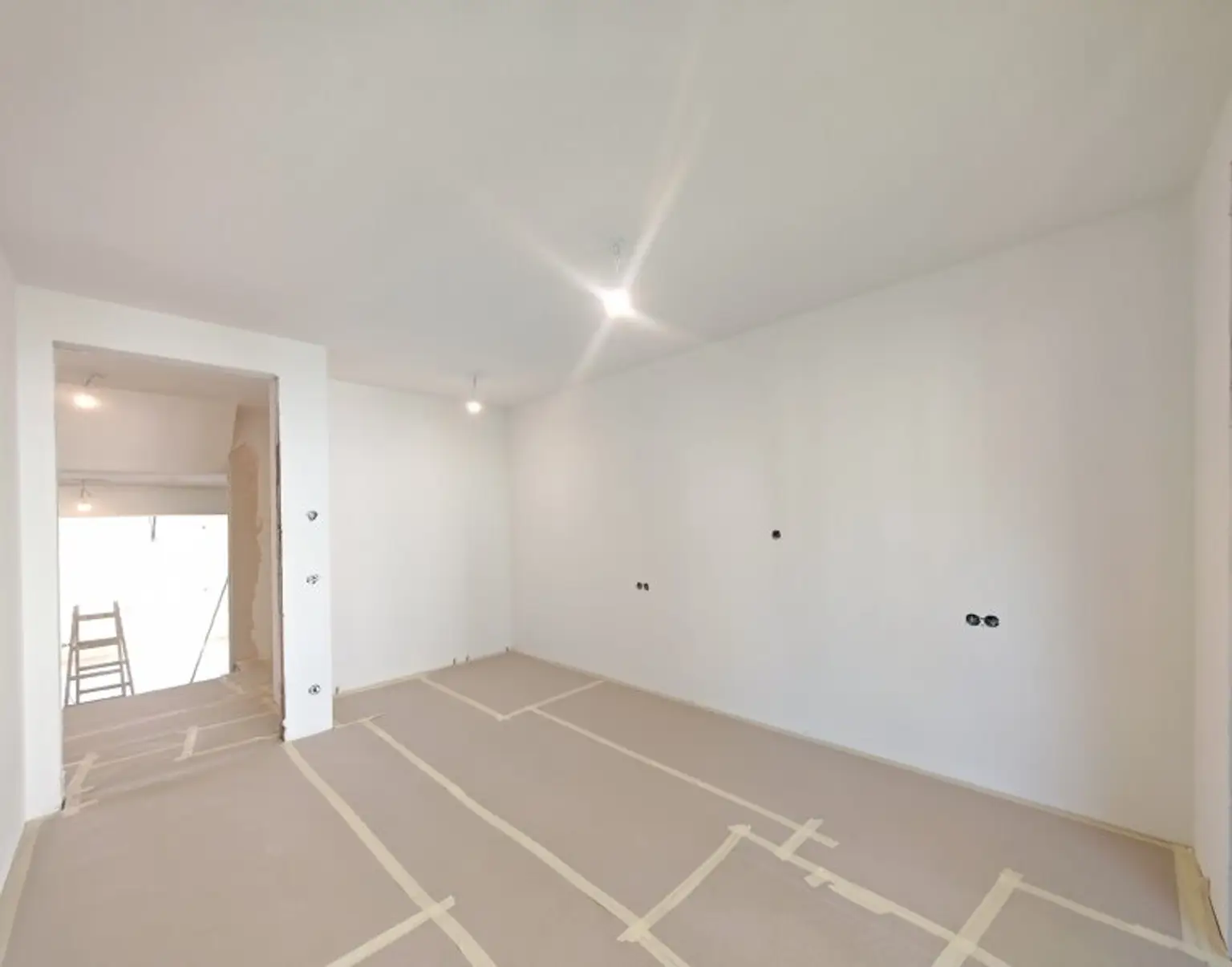 Schlafzimmer 1