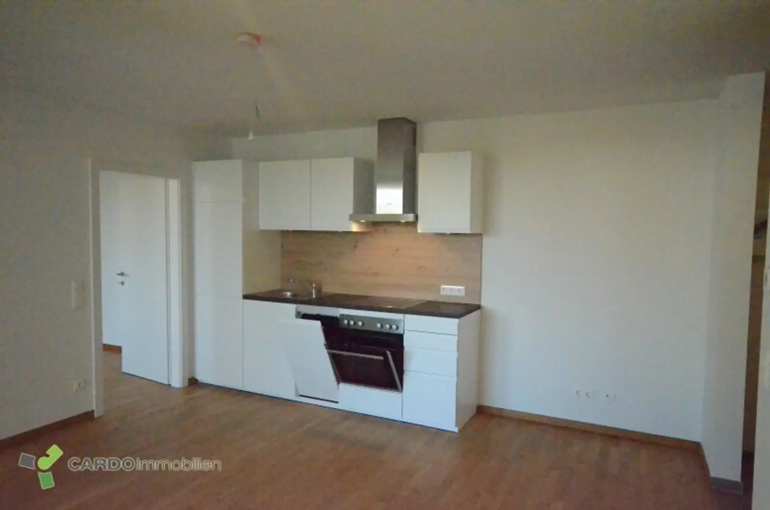 2 Zimmerwohnung mit großer Loggia