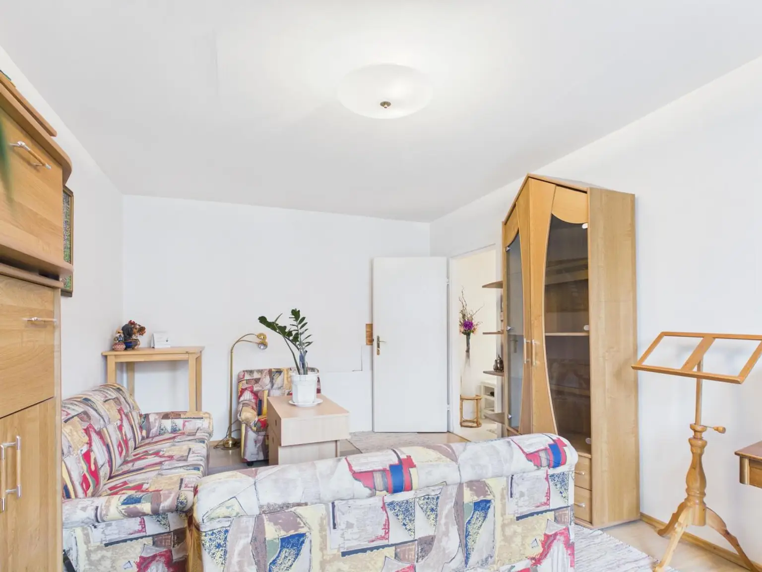 Wohnzimmer Ansicht 2