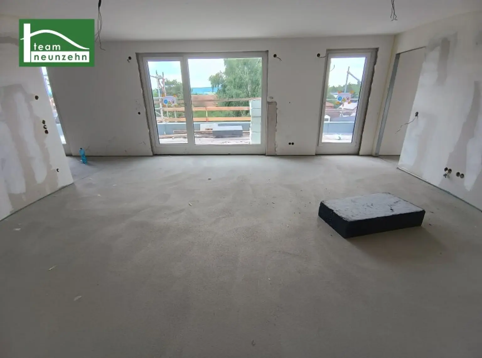 Ruheoase: Dachgeschosswohntraum mit großer privater Außenfläche inklusive Klimaanlage und Sonnenschutz! FLORIANI – Quartier am Tullnerfeld - Ruhelage mit optimaler Anbindung
