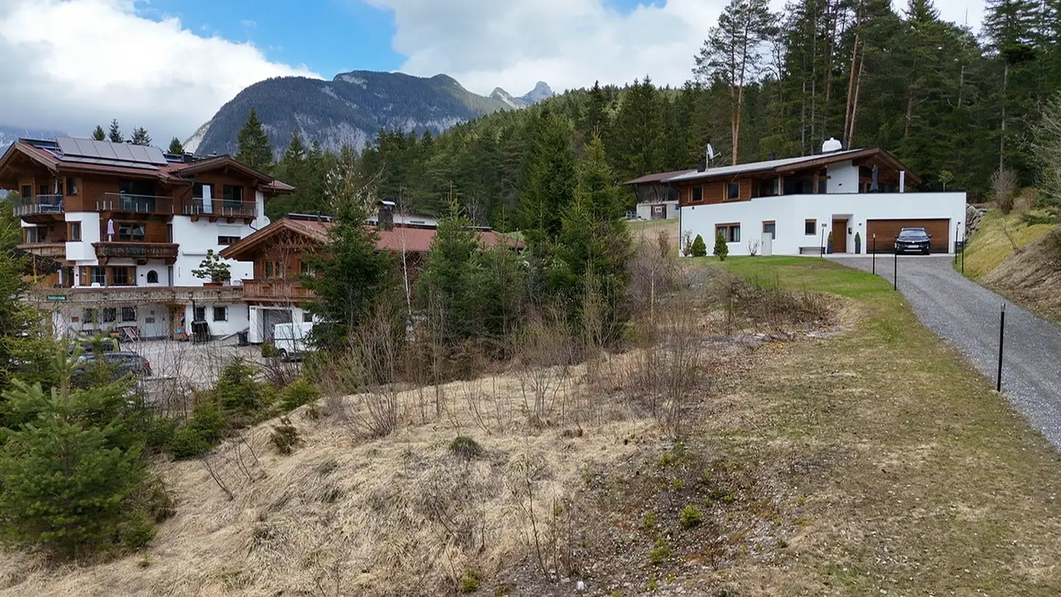 Ansicht Grundstück von unten Nr. 2.jpg