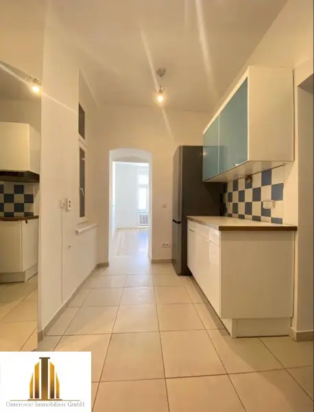 TOP-LAGE! Sonnige 3 Zimmer Altbau im 4. Liftstock