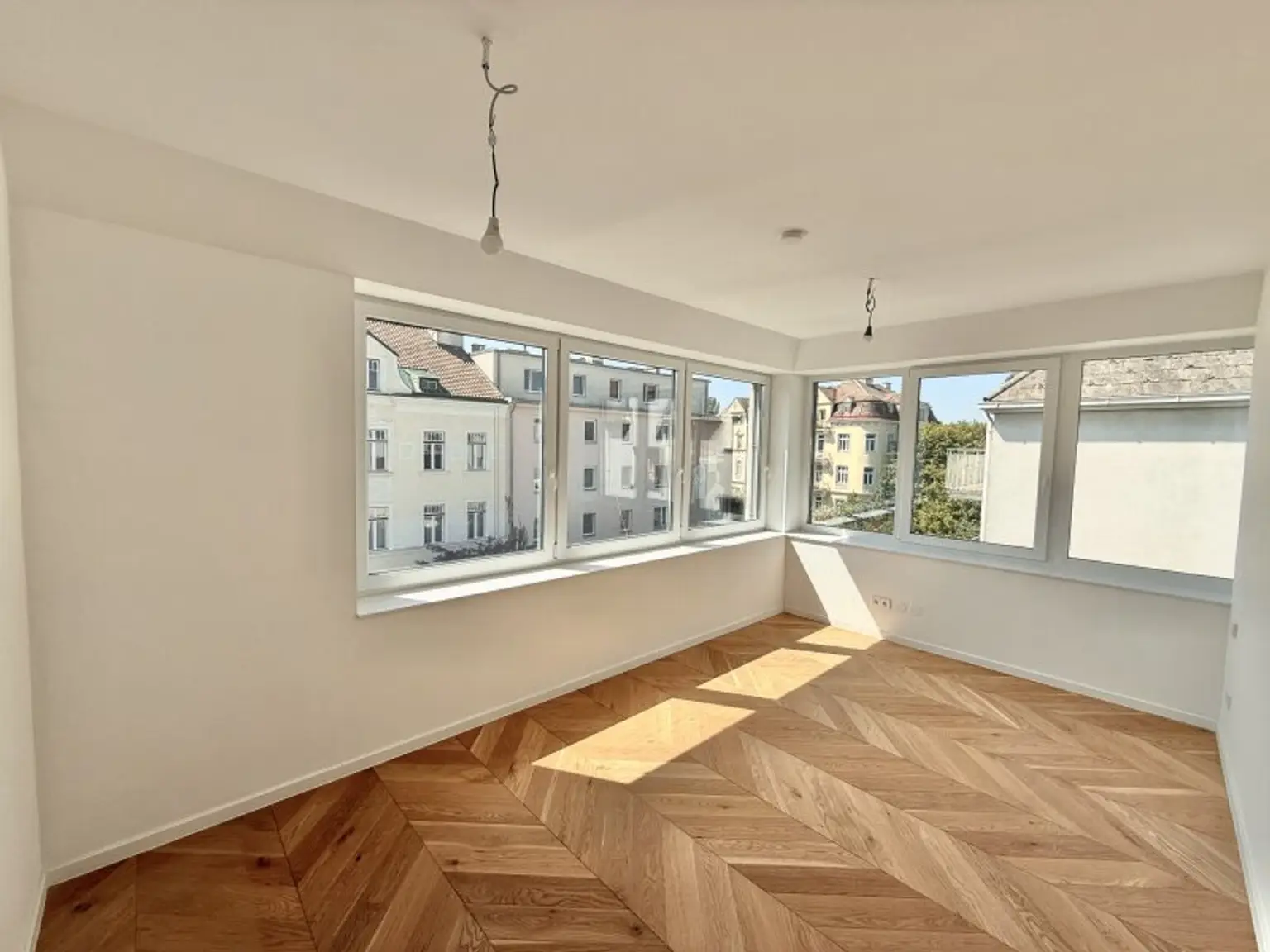 BELGHOFERHAUS 42 - Wunderschöne 3-Zimmer Wohnung in exklusivem Stadthaus inkl. Küche und Klimavorbereitung