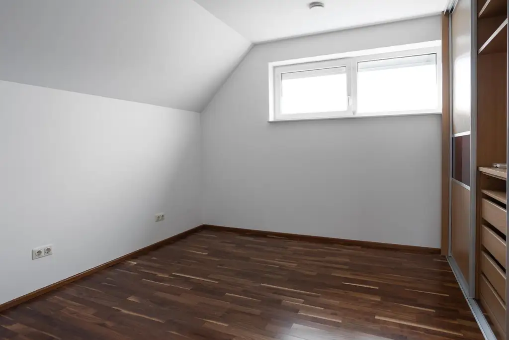 “Komfort trifft Raumgefühl-Modernes Wohnen in Bestlage von Korneuburg!“