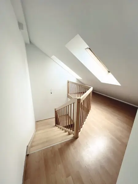 Wohntraum über den Dächern Wiens! Dachgeschoss-/ Maisonette-/ Terrassen-Wohnung mit fantastischem Fernblick!