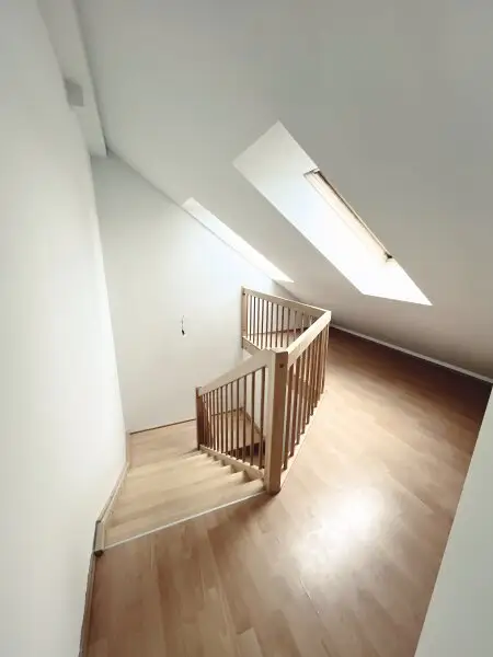 Wohntraum über den Dächern Wiens! Dachgeschoss-/ Maisonette-/ Terrassen-Wohnung mit fantastischem Fernblick!