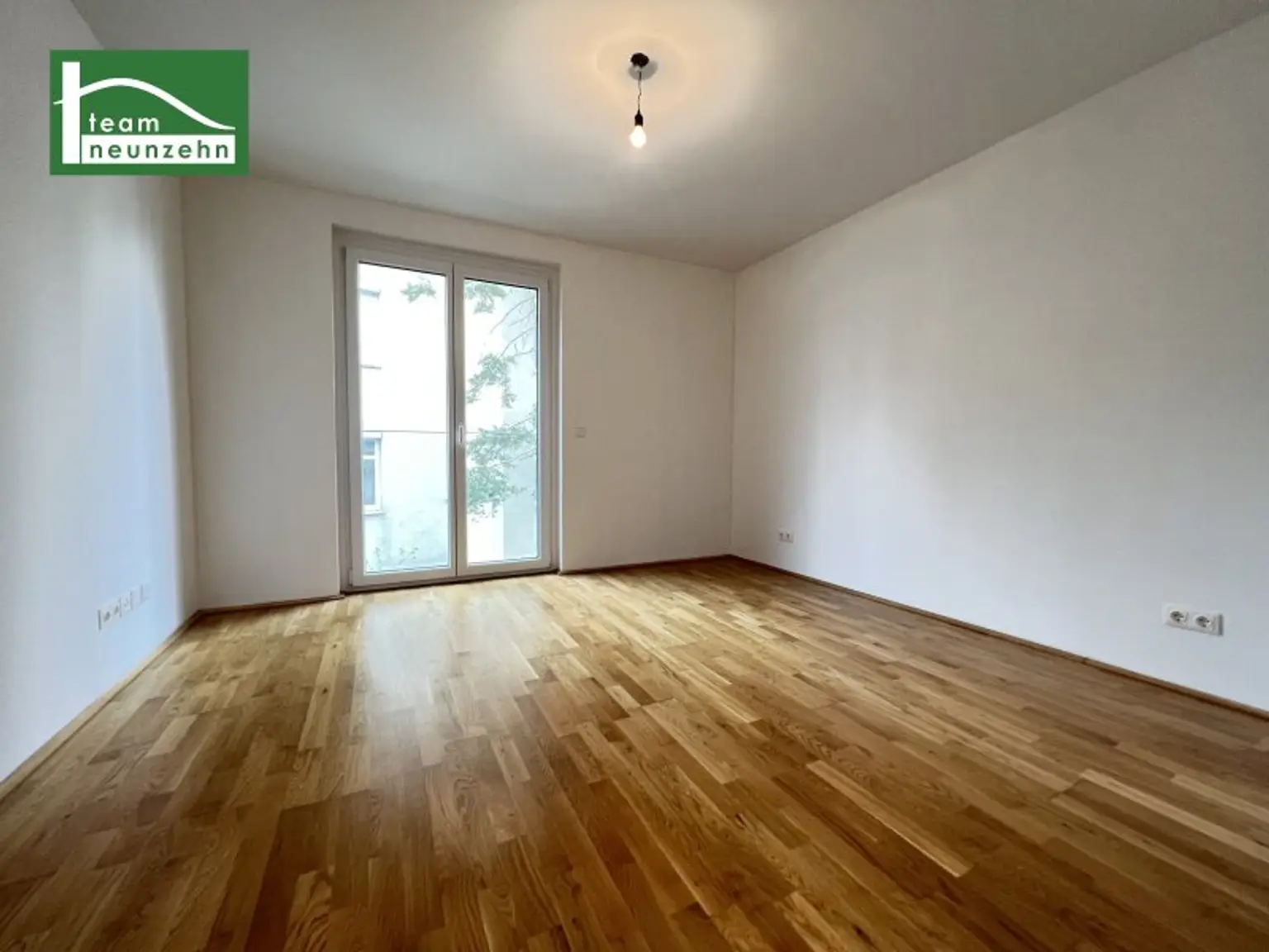 Designer-Wohnung mit Balkon – urbanes Wohnen auf höchstem Niveau!