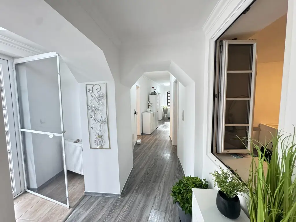 OPEN HOUSE! Charmantes Einfamilienhaus mit Pool