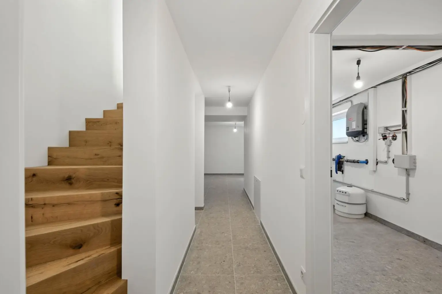 SCHLÜSSELFERTIG! MODERNES WOHNEN AM LAND - HOCHWERTIGER BAUMEISTERQUALITÄTSBAU IN SIERNDORF!