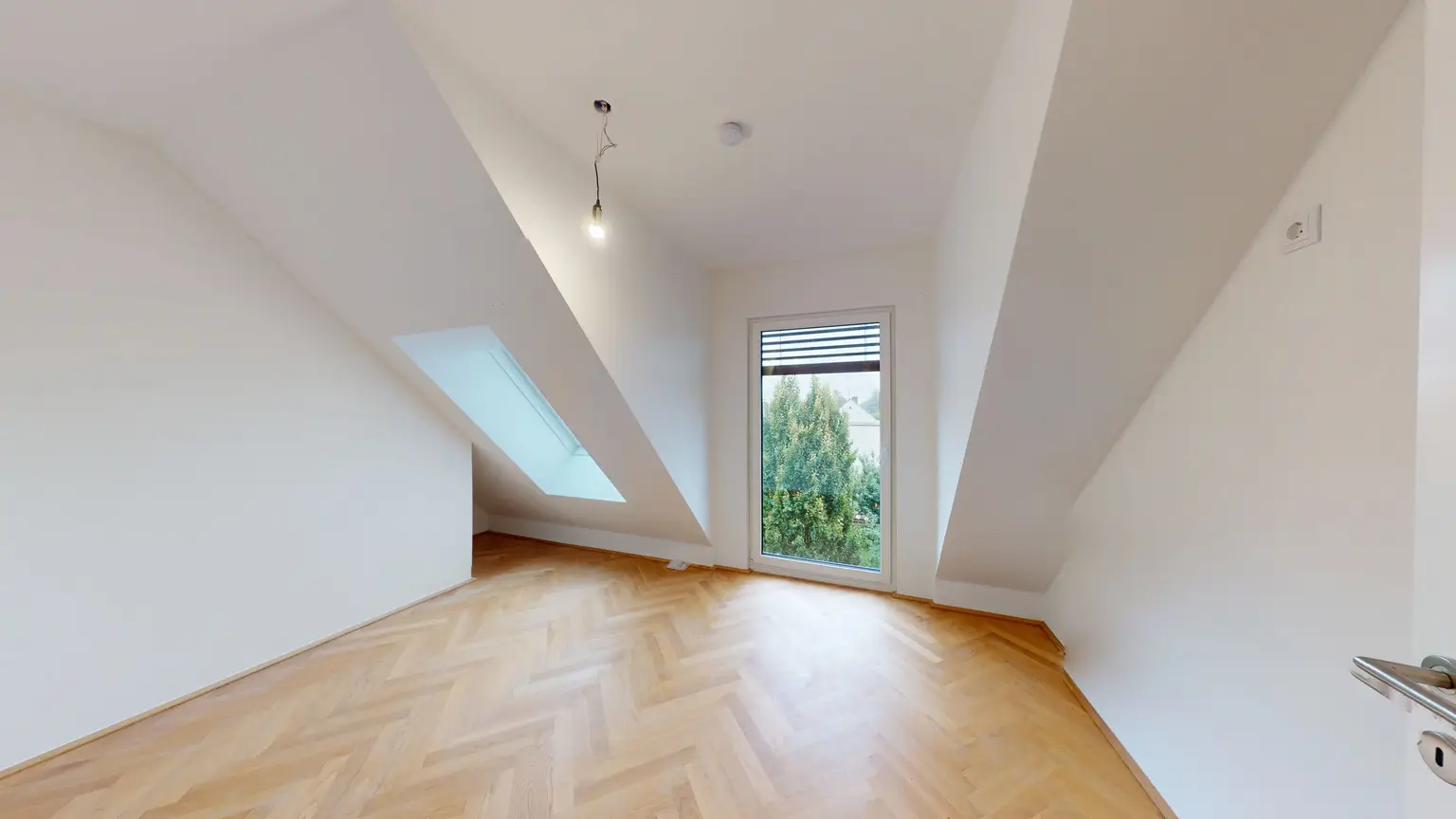 Stilvolle Dachwohnung für höchste Ansprüche