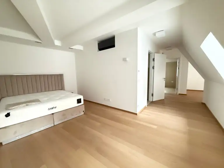Schlafzimmer I