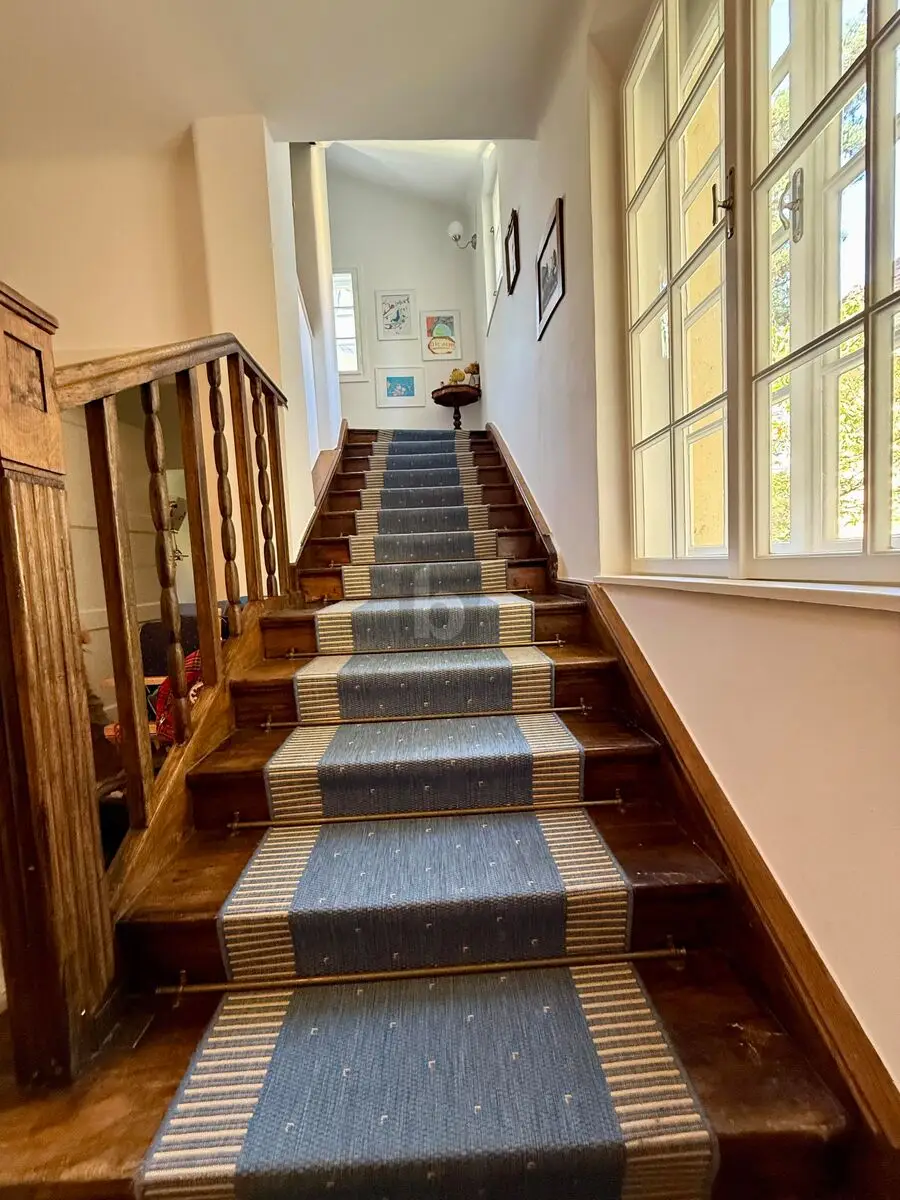 ZWEI HÄUSER OASE MIT WUNDERSCHÖNEM GARTEN