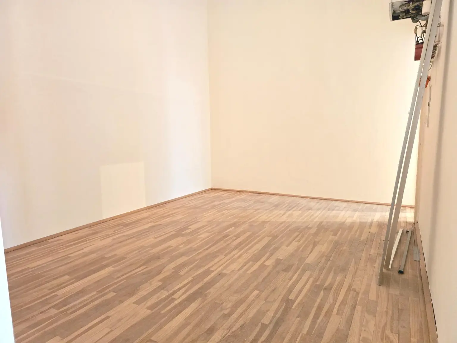 Neubaugasse Obj.3321 g