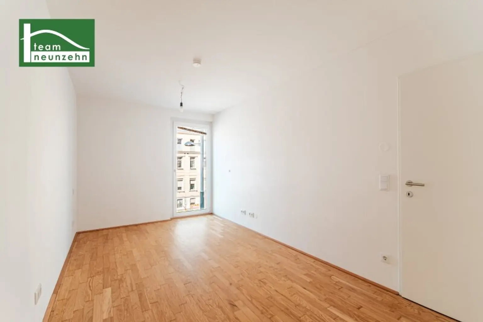 Eigengrund in Bestlage: Begehrte Wohnung inkl. Küche beim Donauzentrum / U-Bahn U1 (Neubau 2018) - 10 U-Bahn-min zum Stepahnsplatz