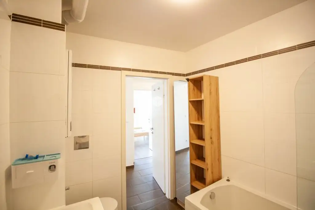 Helle 3,5-Zimmer-Wohnung nahe Hauptbahnhof – ideal für WG oder Familie