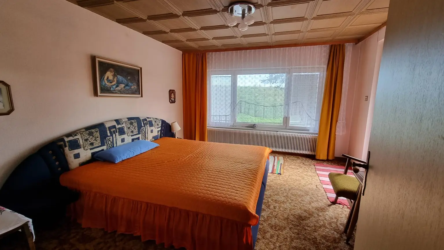 Vielseitiges Mehrfamilienhaus mit Charme und einladendem Garten