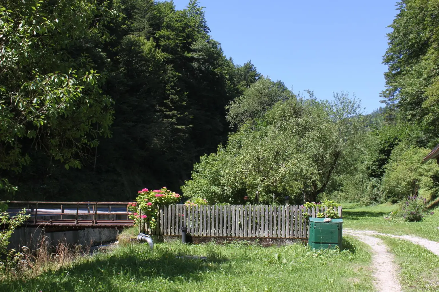 Wohnhaus in  Naturlage