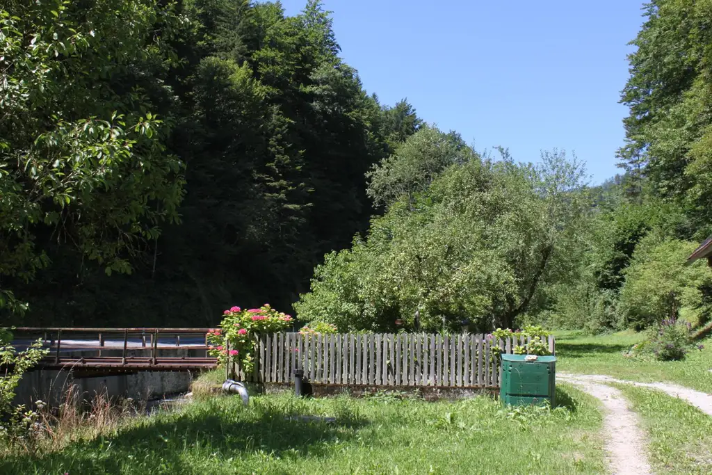 Wohnhaus in  Naturlage