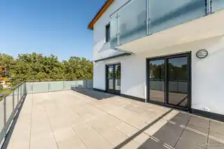 West-Terrasse