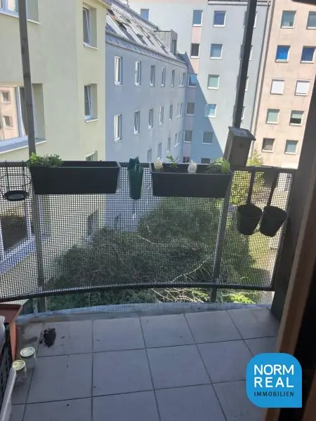 Gartenseitige Loggia Wohnung