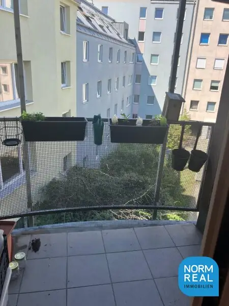 Gartenseitige Loggia Wohnung