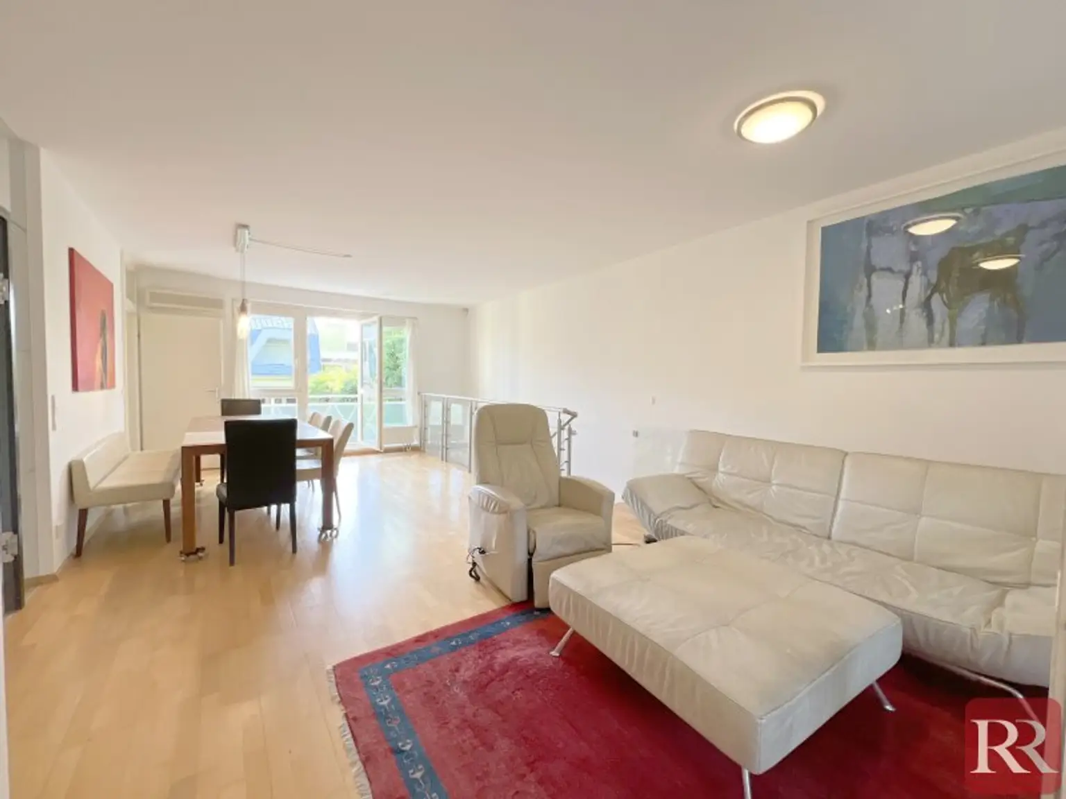 Schöne Maisonette-Wohnung in ruhiger Lage