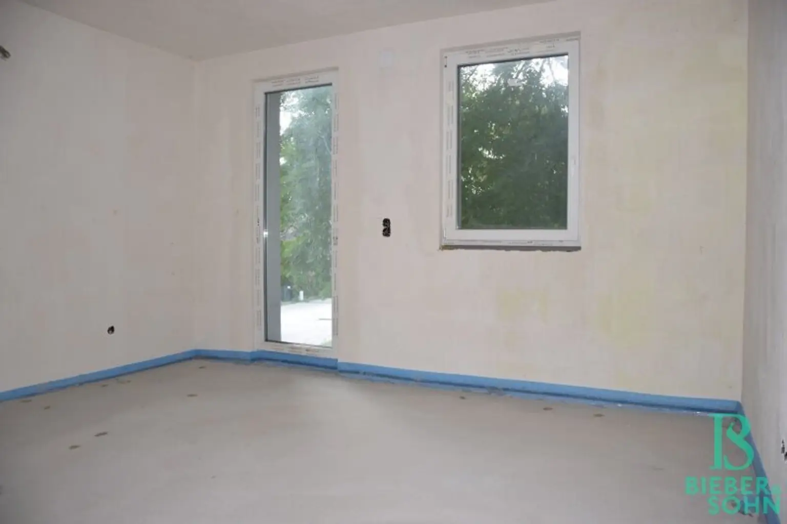 Großzügiges, sonniges Einfamilienhaus mit 80m² Dachterrasse