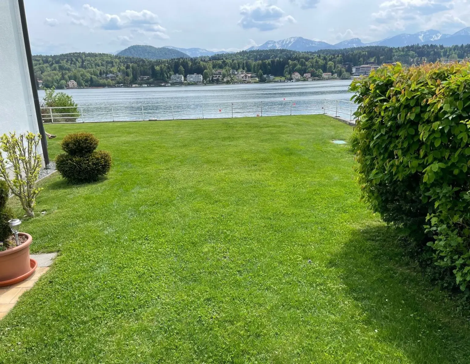 Exklusive Freizeitimmobilie am Wörthersee mit Seezugang und AirBnB-Potenzial