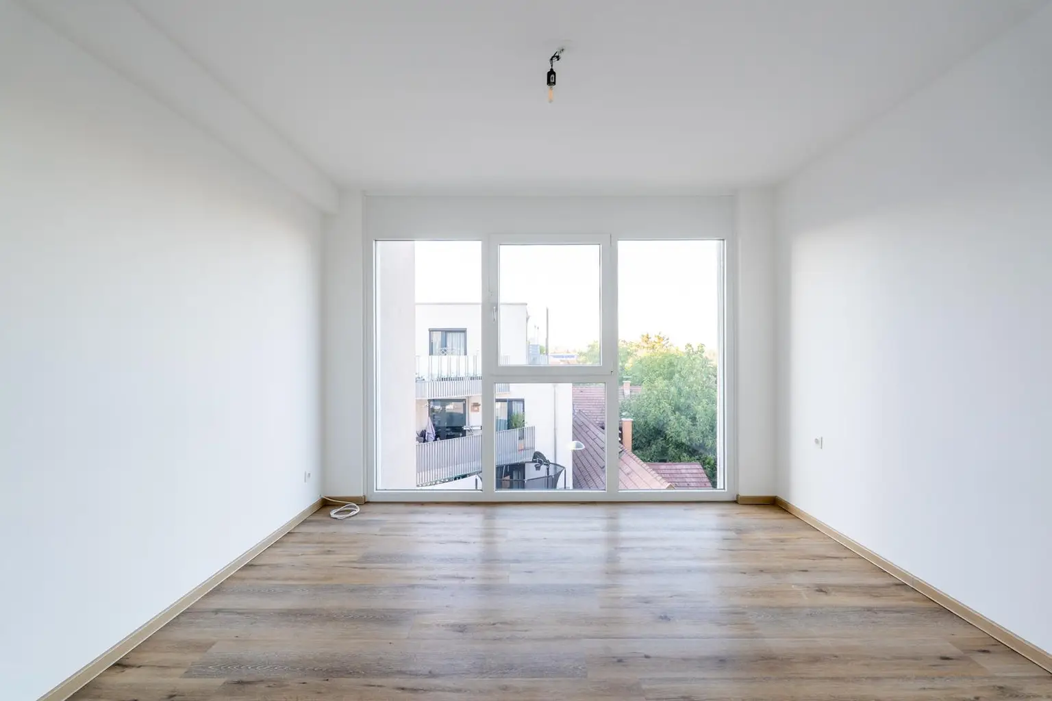 "drei Zimmer – du hast Platz"