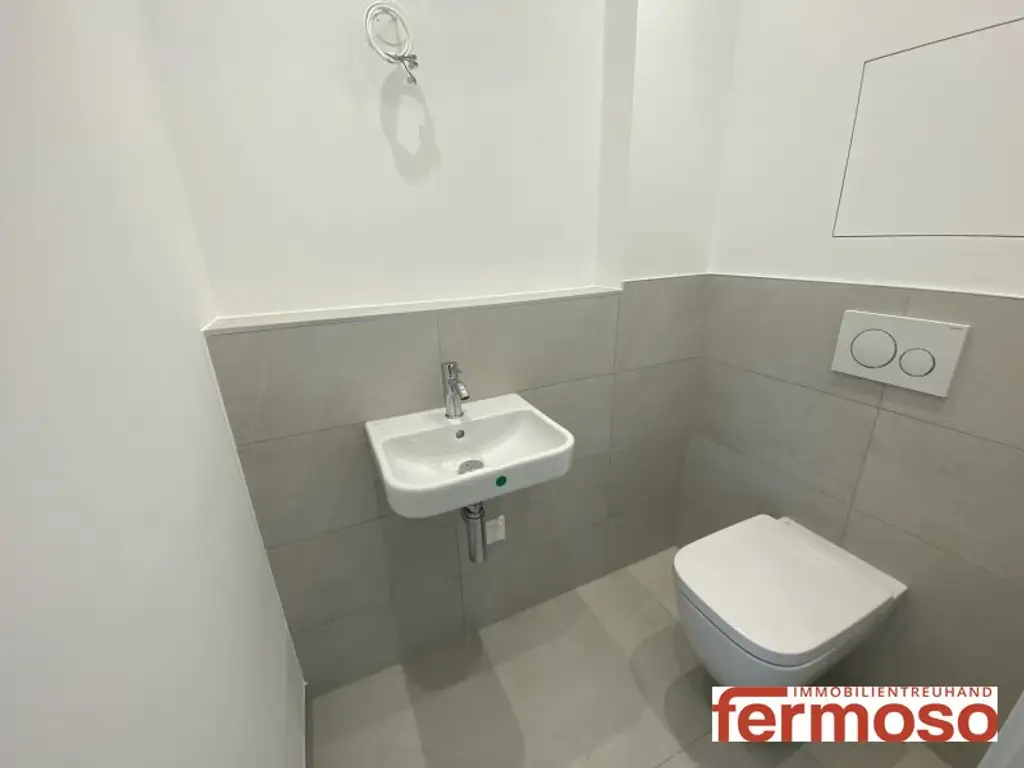 PROVISIONSFREI 2-Zimmer-Wohnung mit Balkon im 1. Obergeschoss