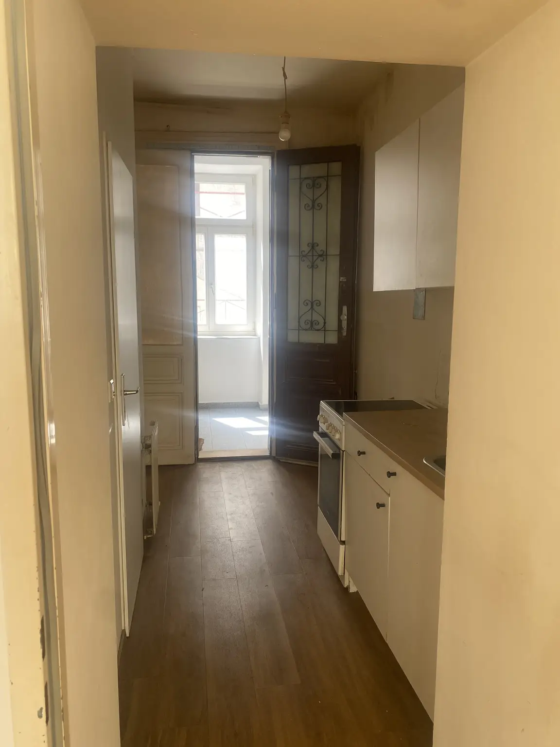 Renovierungsbedürftiges Altbauarpartment 31m² in Toplage 1090 Wien !