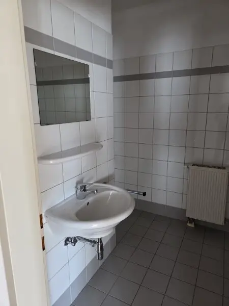 Neuwertige 1-Zimmer-Wohnung mit Balkon in Wels – Ihr neues Zuhause für 754,52 €!