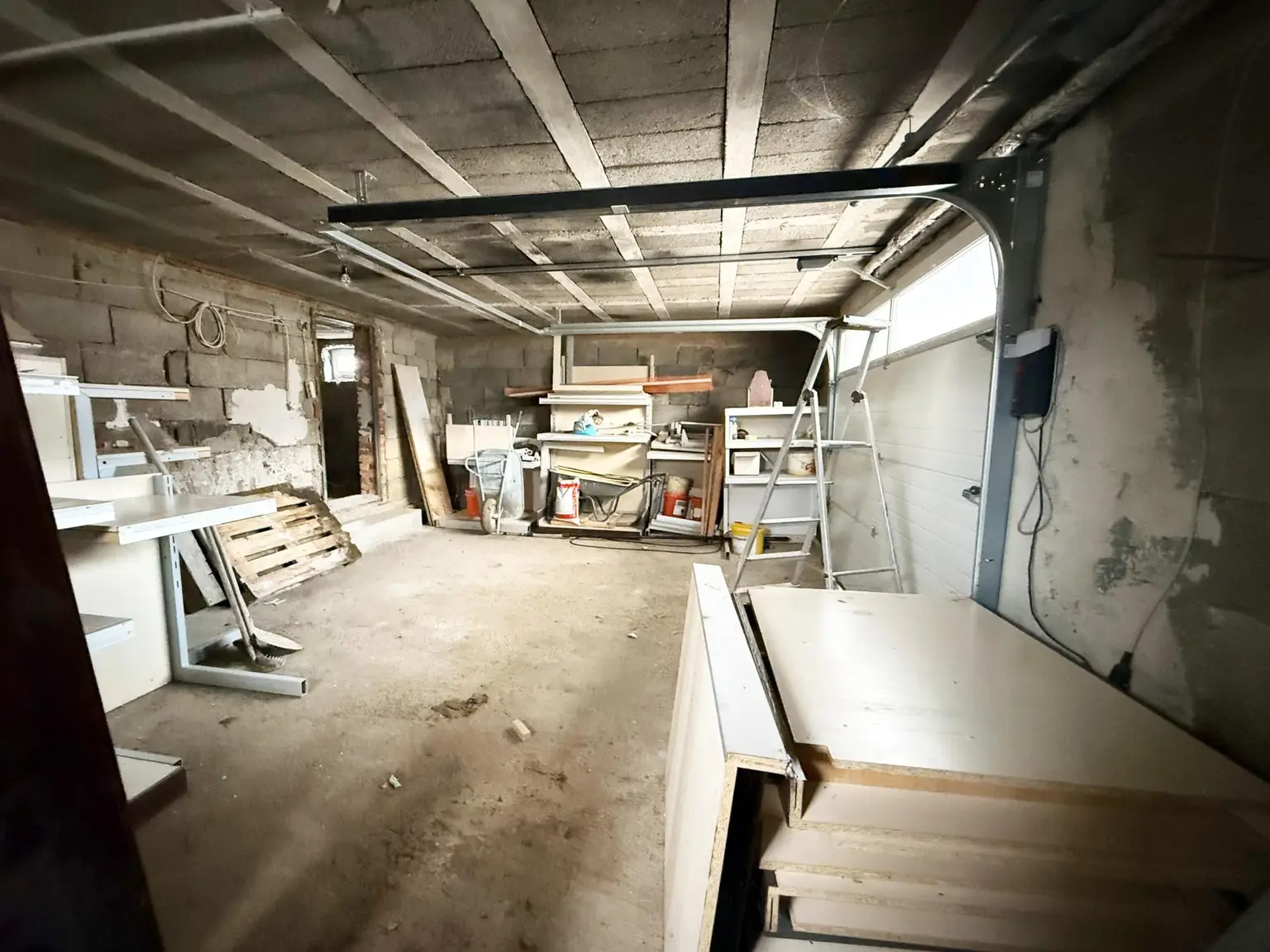 Unter-/Kellergeschoss