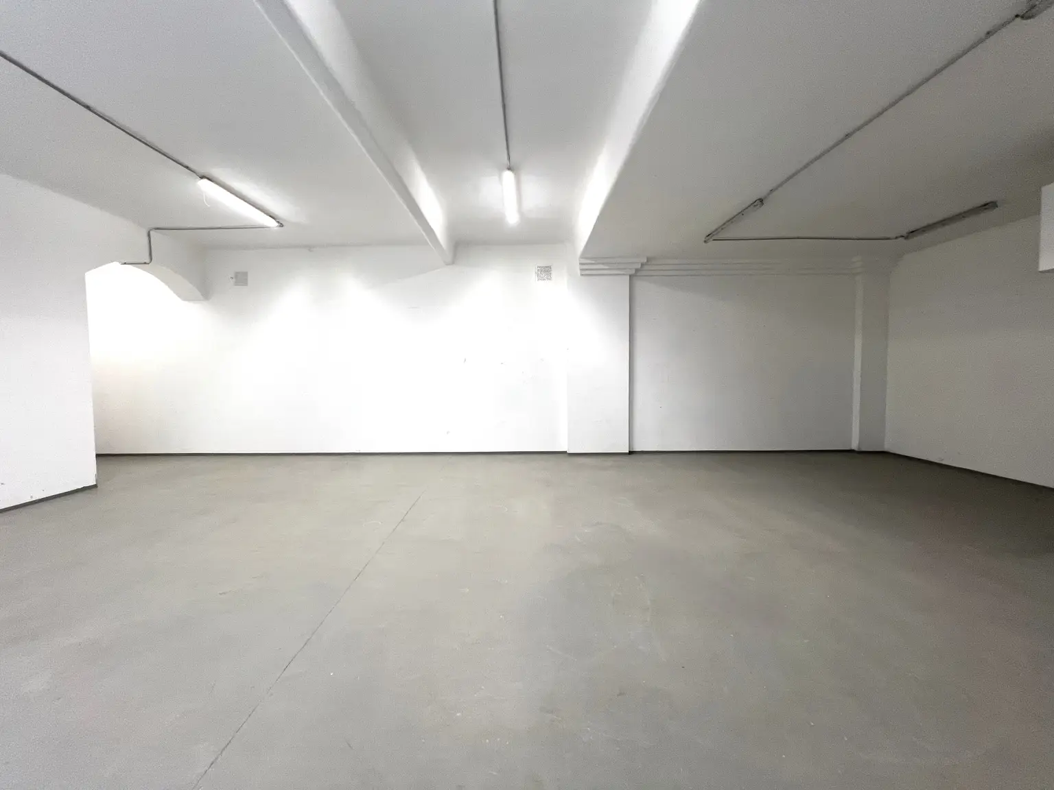 VERMIETET Praterstraße - Fläche im Innenhof