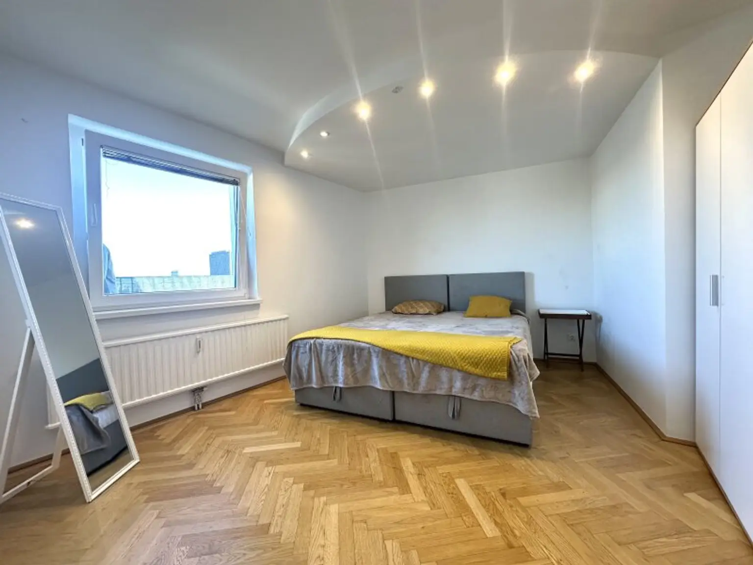 26 m² Panoramaterrasse I Dachgeschosswohnung ohne Schrägen I Klimaanlage I Separate Küche