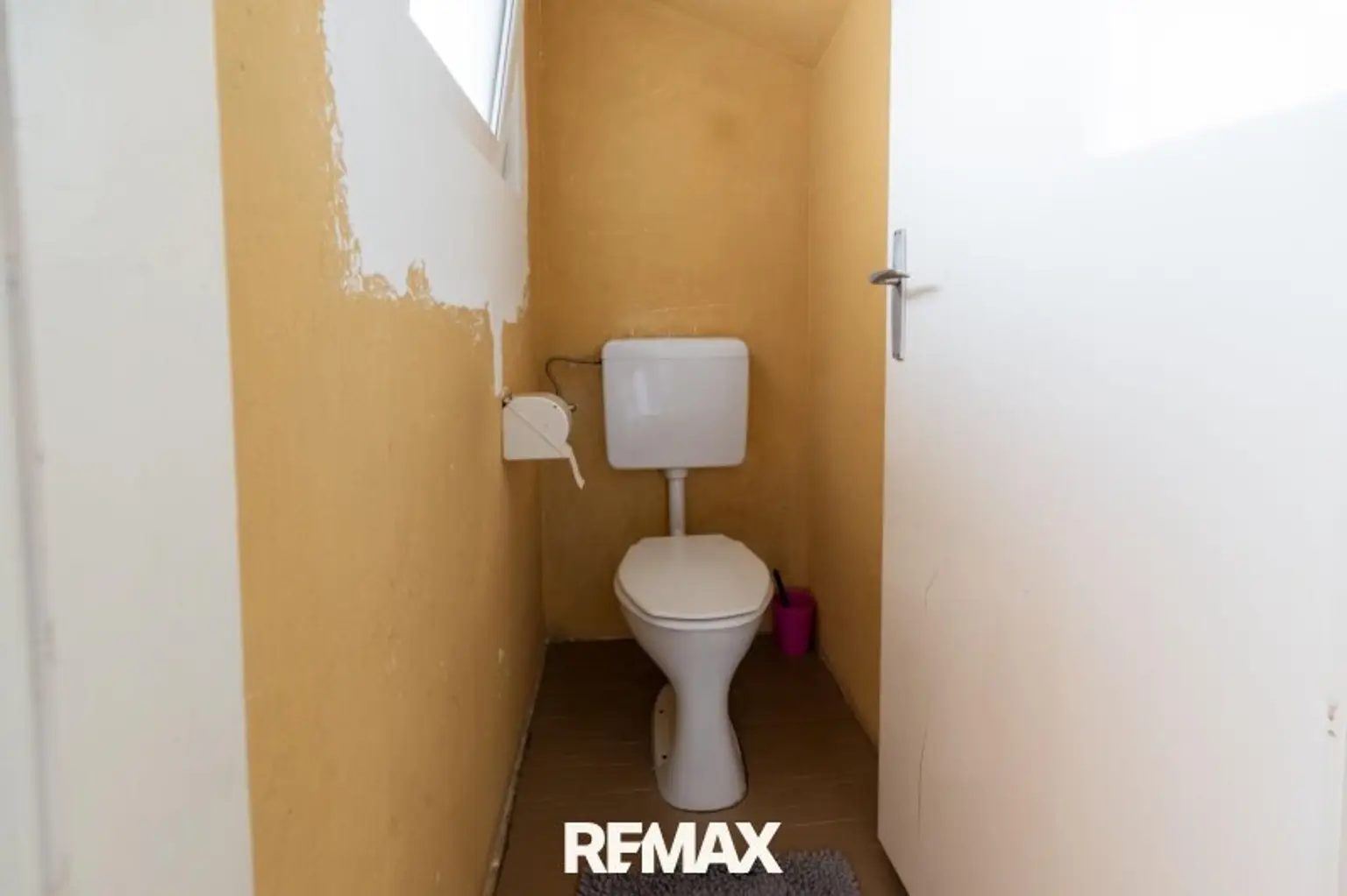14 Gäste WC