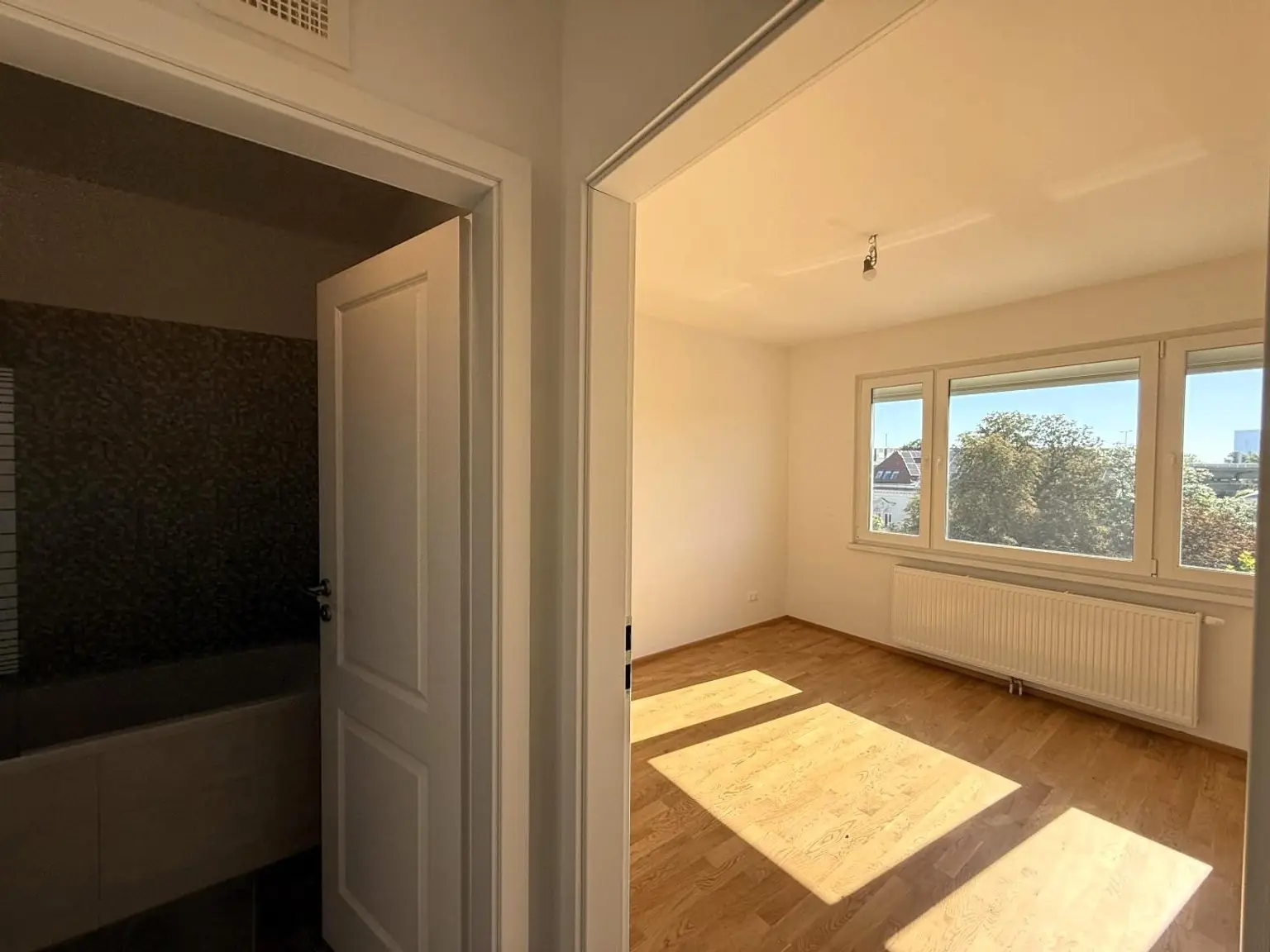 3-Zimmerwohnung im Erstbezug nach Generalsanierung // 3-room apartment, first occupancy after complete renovation //